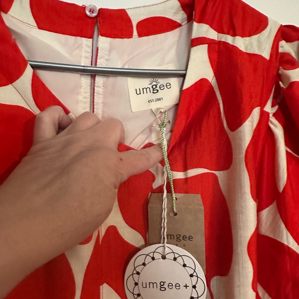 Umgee Red and Cream Abstract Short Sleeve Dress - Picture 2 of 4